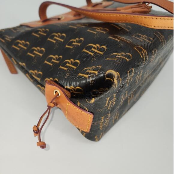 Dooney & Bourke Monogram Black Canvas Shoulder Bag - Picture 8 of 16